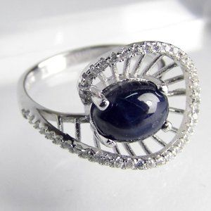 Sterling SILVER Cabochon  Sapphire Ring size 7.5
